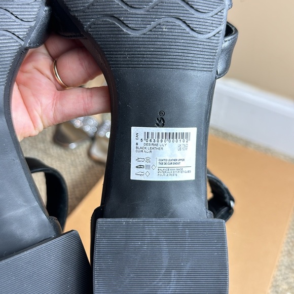 NWT - Clarks Womens Desirae Lily, Black Leather, Size 10M 🖤😍 - Picture 9 of 9